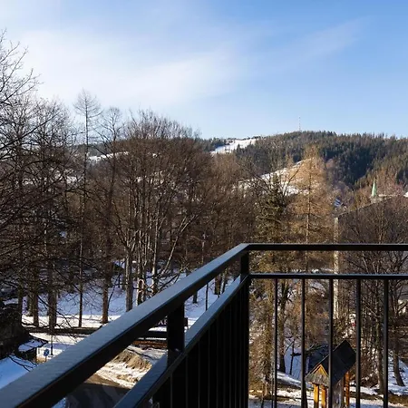 Monte Apartment *