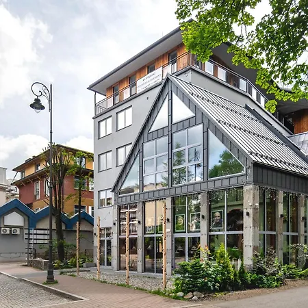 Monte Apartment