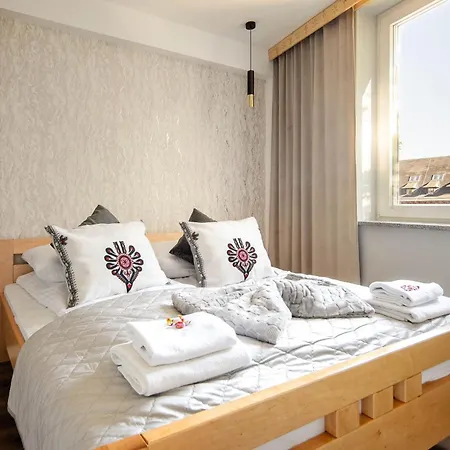 Monte Apartment